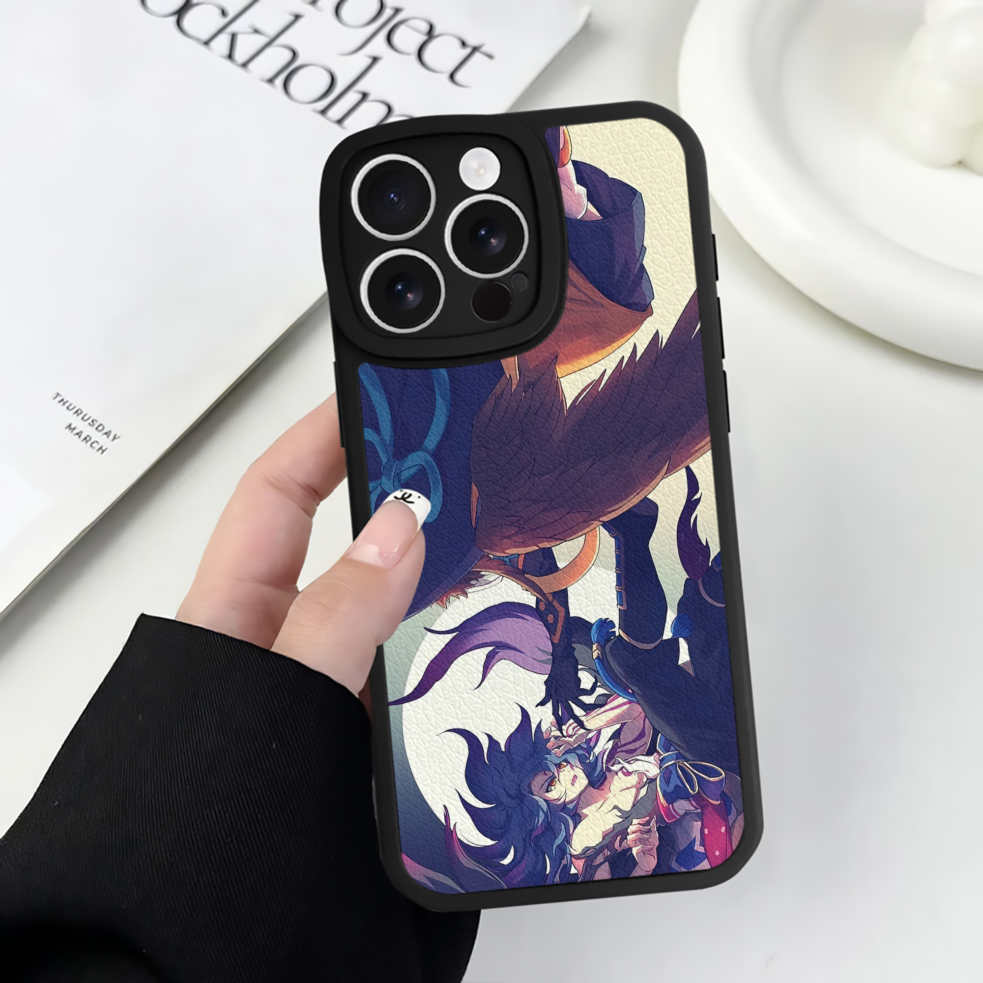 （画像用） 妖怪ウォッチ Yo-kai Watch 【iPhone 16シリーズ対応】シリコンスマホケース（レザー調） 材質：シリコン